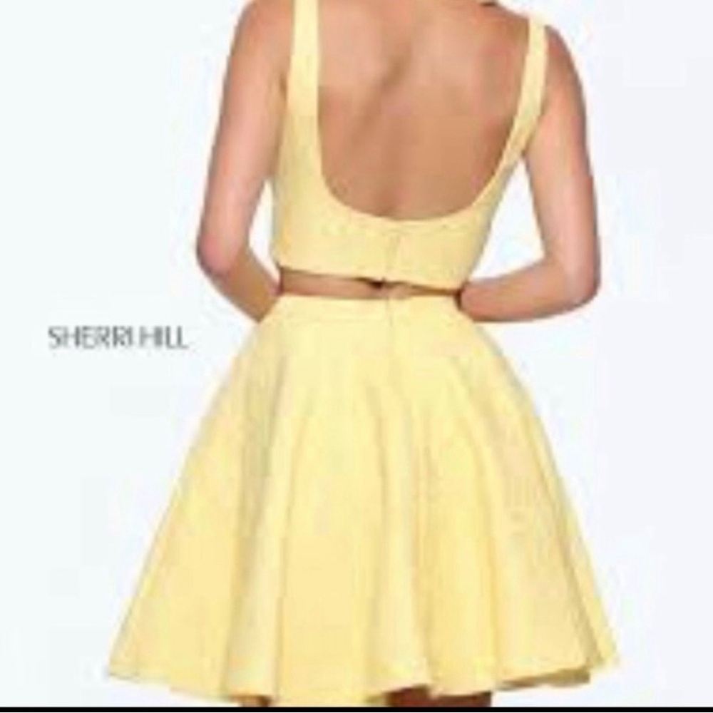 Sherri Hill 2 piece butter yellow dress- size 0 - Picture 2 of 5